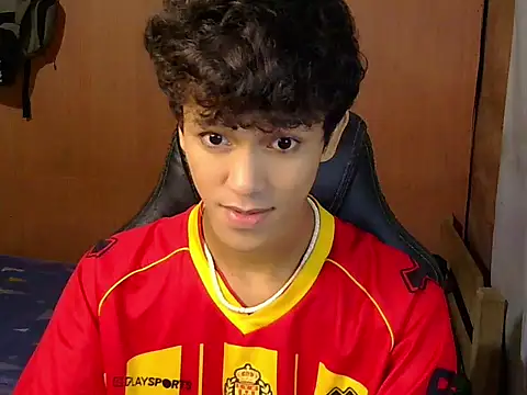 hugekenbigcock's Live XXX Chat