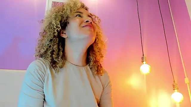 Charlotte11-11 라이브 XXX 채팅