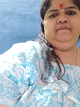 tamilthanushri: онлайн-секс-чат