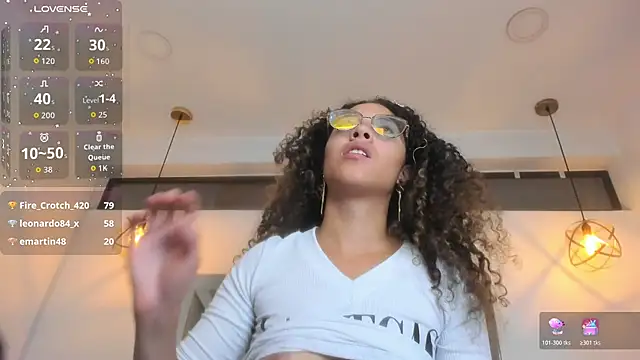 Hanna_Cornee_'s Live XXX Chat