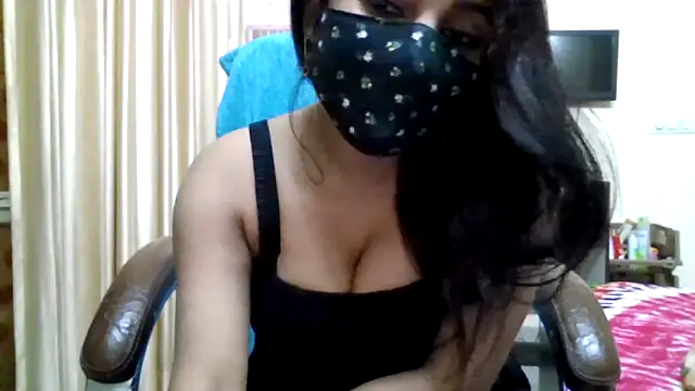 Chat XXX en directo de Queenhimanshi