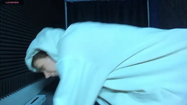 Chat XXX Live KIKI_Krash