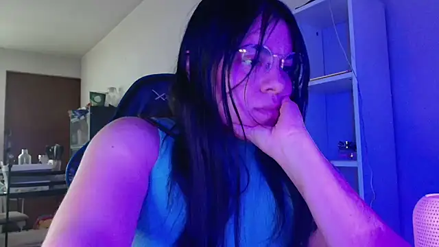 SmokyDee Chat XXX in diretta