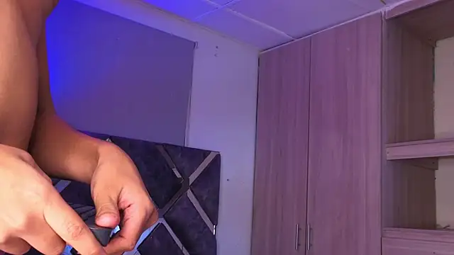 Živý XXX chat candice777