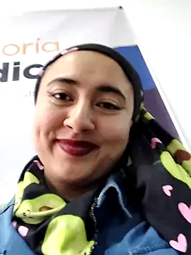 _Sarah-Office1's Live XXX Chat