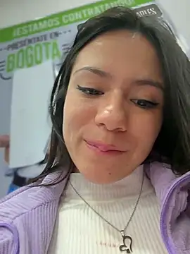 CHARLOTTE__05 élő XXX-chatje