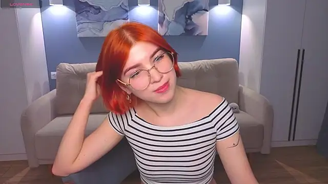 Rina_Karelin's Live XXX Chat