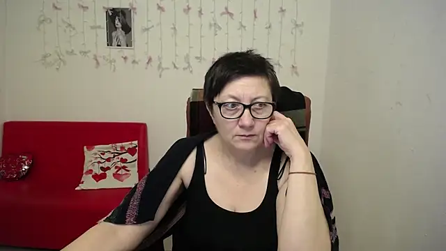 Czat XXX na żywo – EmilyL0ve