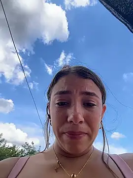 Hall_16's Live XXX Chat