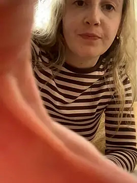 Littlelolo60 Webcam Show