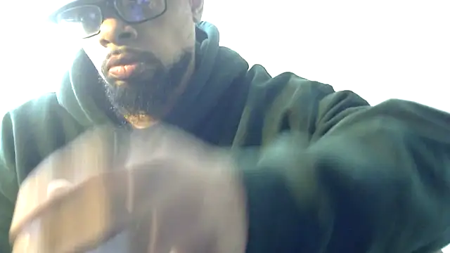 WhiskeyWood_DuhGOD's Live XXX Chat