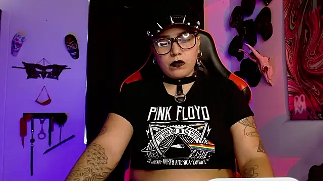 LilithSharon Chat XXX live