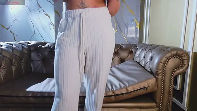 engel_devil Adlı Modelin Canlı XXX Sohbeti