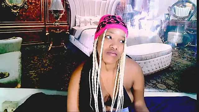 Chat +18 de EroticSexyPrada ao vivo