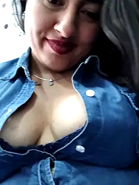 Chatroom XXX en direct de _Sarah-Office1