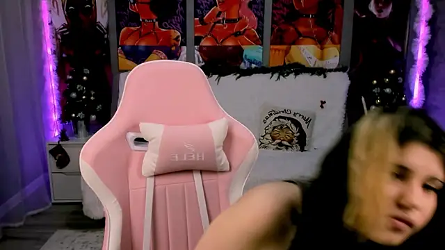 AnoraDark's Live XXX Chat