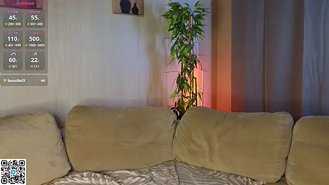 AliceDarsY's Live XXX Chat