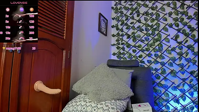 bellmontneon's Live XXX Chat