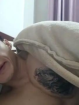 tian7788's Live XXX Chat