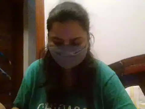 Chat +18 de Love_heartss ao vivo