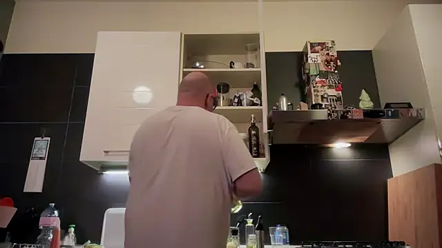 theitalianbear – Naživo XXX chat