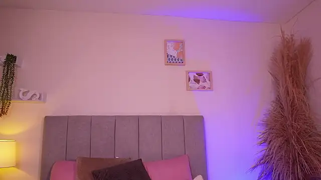 curvyliciousss' Live XXX Chat