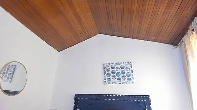 ZulyMichels 即時 XXX 聊天