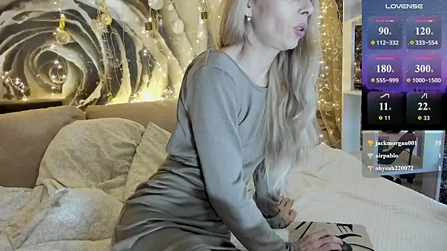 XXX chat uživo modela Eva_Melow