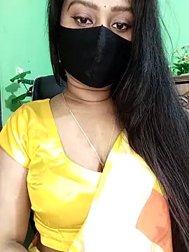 Idhika-Paul élő XXX-chatje