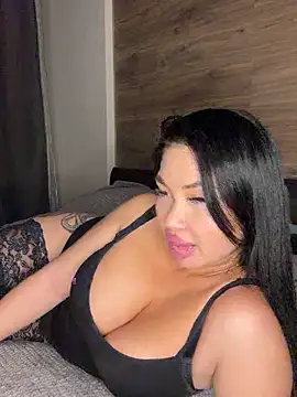 XXX chat uživo modela Mimmies