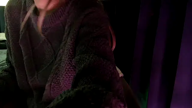 Онлайн чат XXX chhui_mui