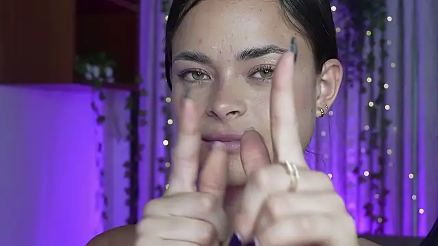 HannaRhodes' Live XXX Chat