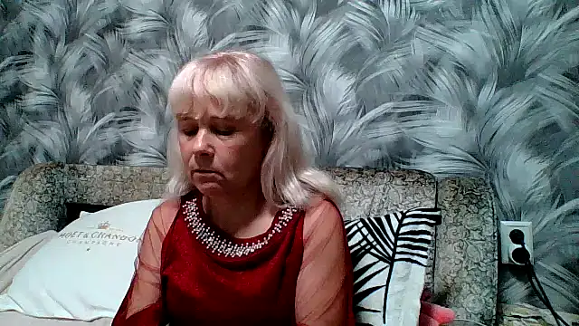 sakura_blonde: απευθείας συνομιλία ΧΧΧ