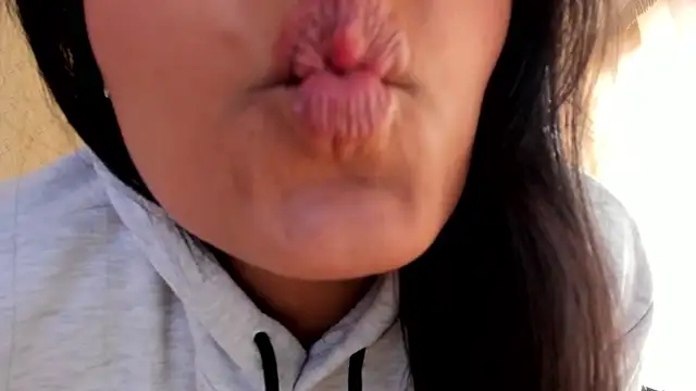 selena_jhonson's Live XXX Chat