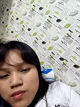 Show de BabySweet-18 na webcam