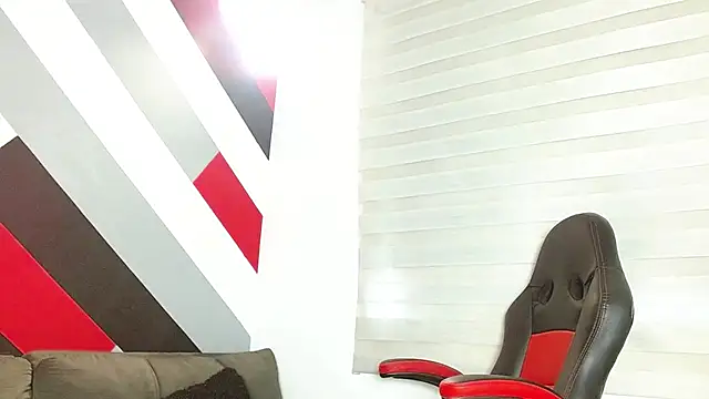 AliceSmity_'s Live XXX Chat