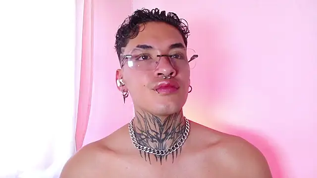 AlecBanne's Live XXX Chat