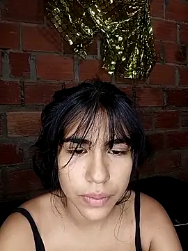 triana-hot18 라이브 XXX 채팅