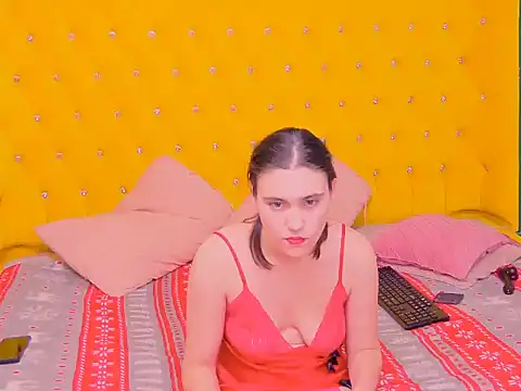 Izzymonroey: απευθείας συνομιλία ΧΧΧ