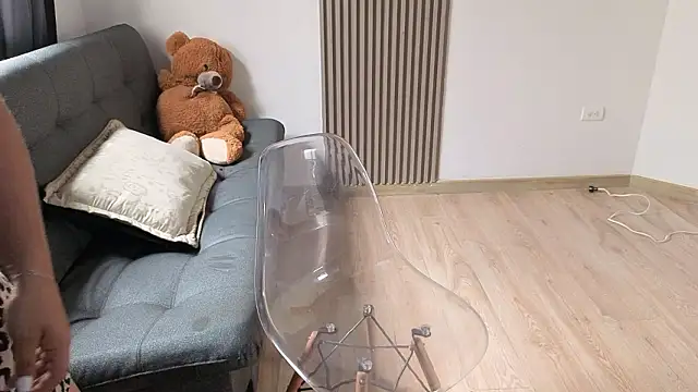 Cuttiealice's Live XXX Chat