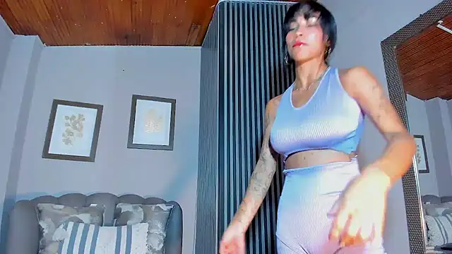 LauraAristizabal Live XXX-chat