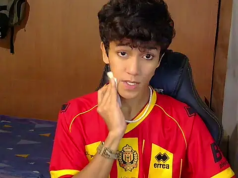 Živý XXX chat hugekenbigcock