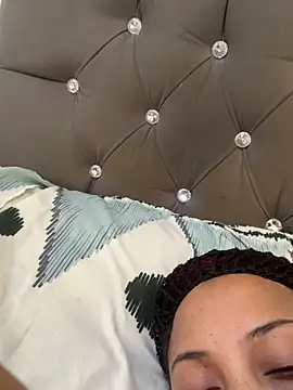 Velindalababy04's Live XXX Chat