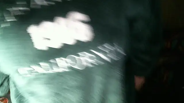 Lana555 élő XXX-chatje