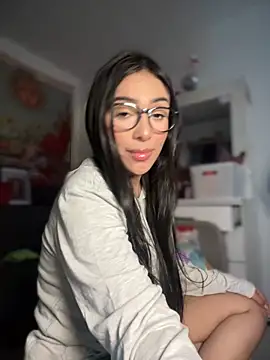 Chatroom XXX en direct de kiaraglam2