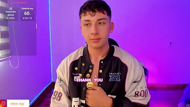 oliver_kyy's Webcam Show