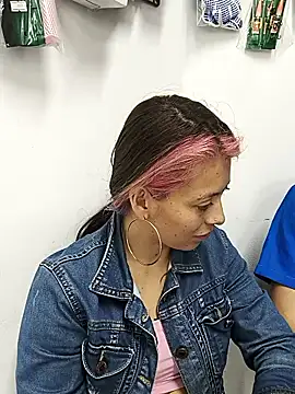 Živý XXX chat Tefannyy_