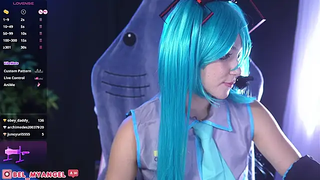 دردشة Bella-Franco الجنسية المباشرة