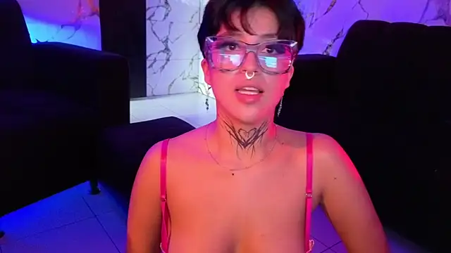 Rebeka-bakern Live XXX chat