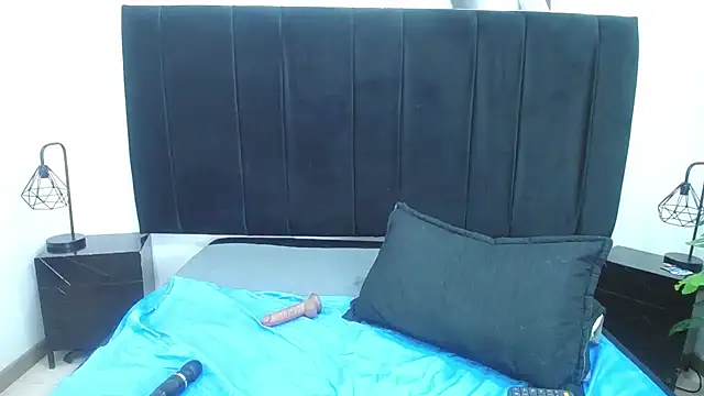 CamiilaReyes: απευθείας συνομιλία ΧΧΧ